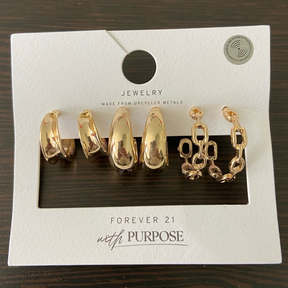 Forever 21 Earrings